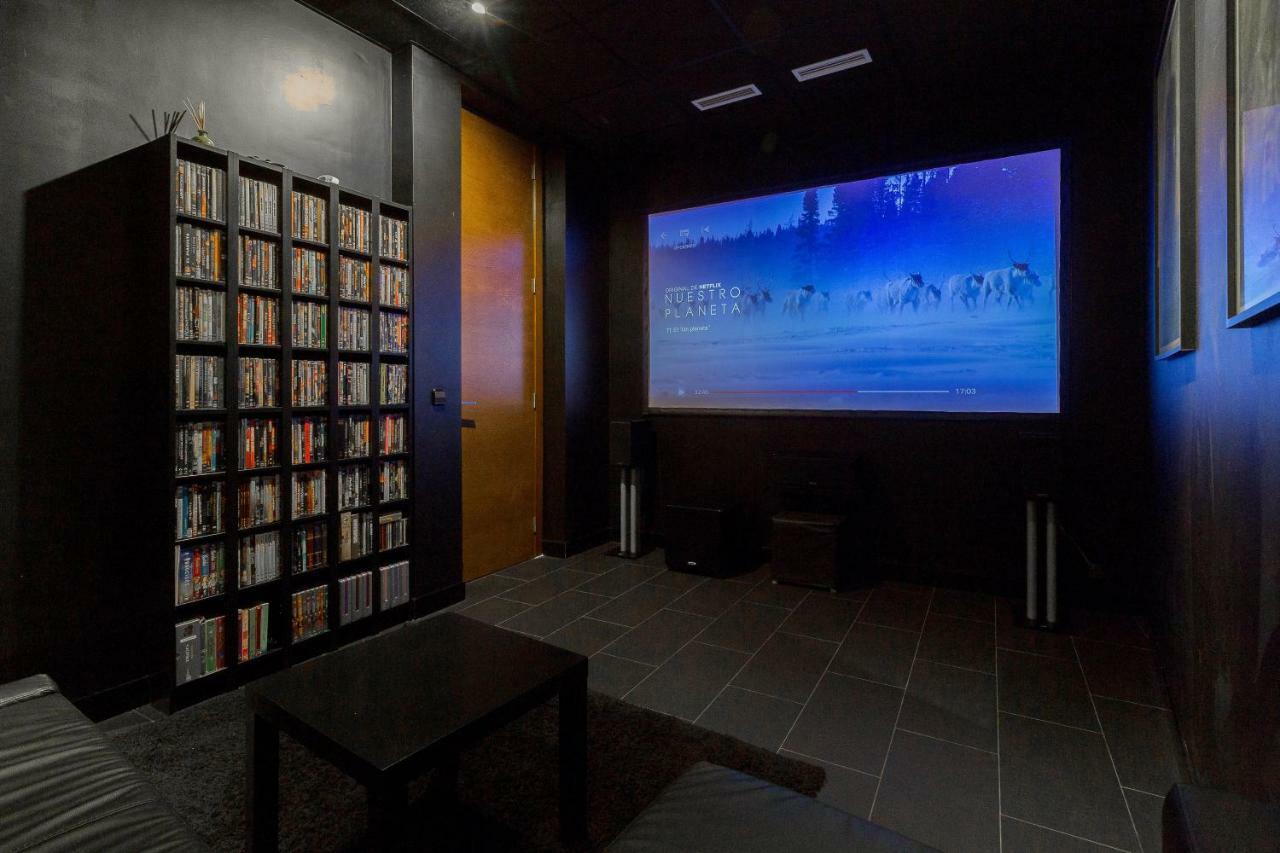 Vlvilla - Villa De Lujo En Valencia Con Piscina Privada Y Sala De Cine Burjassot Exterior foto